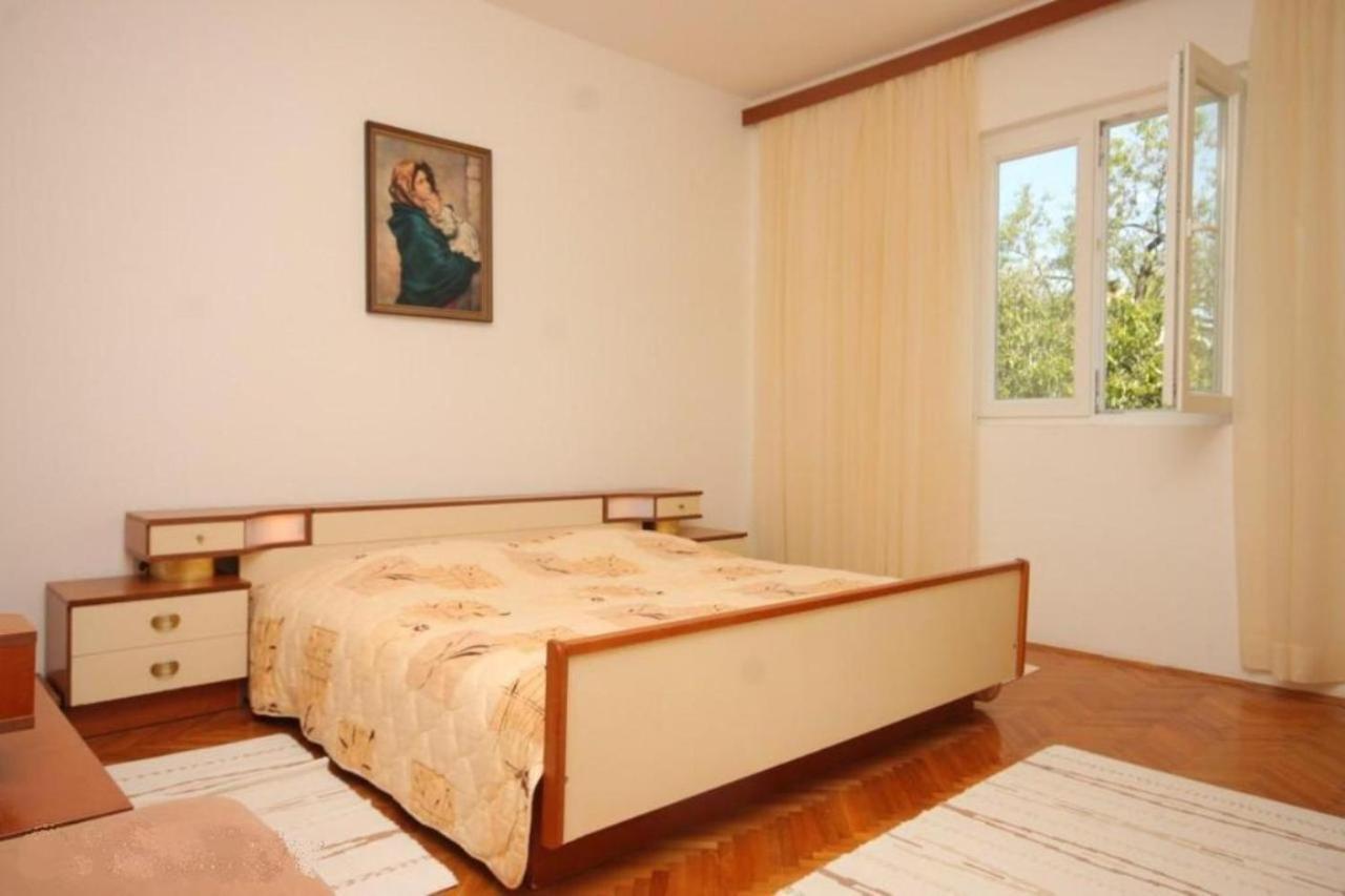 Apartment Nila 萨利 外观 照片