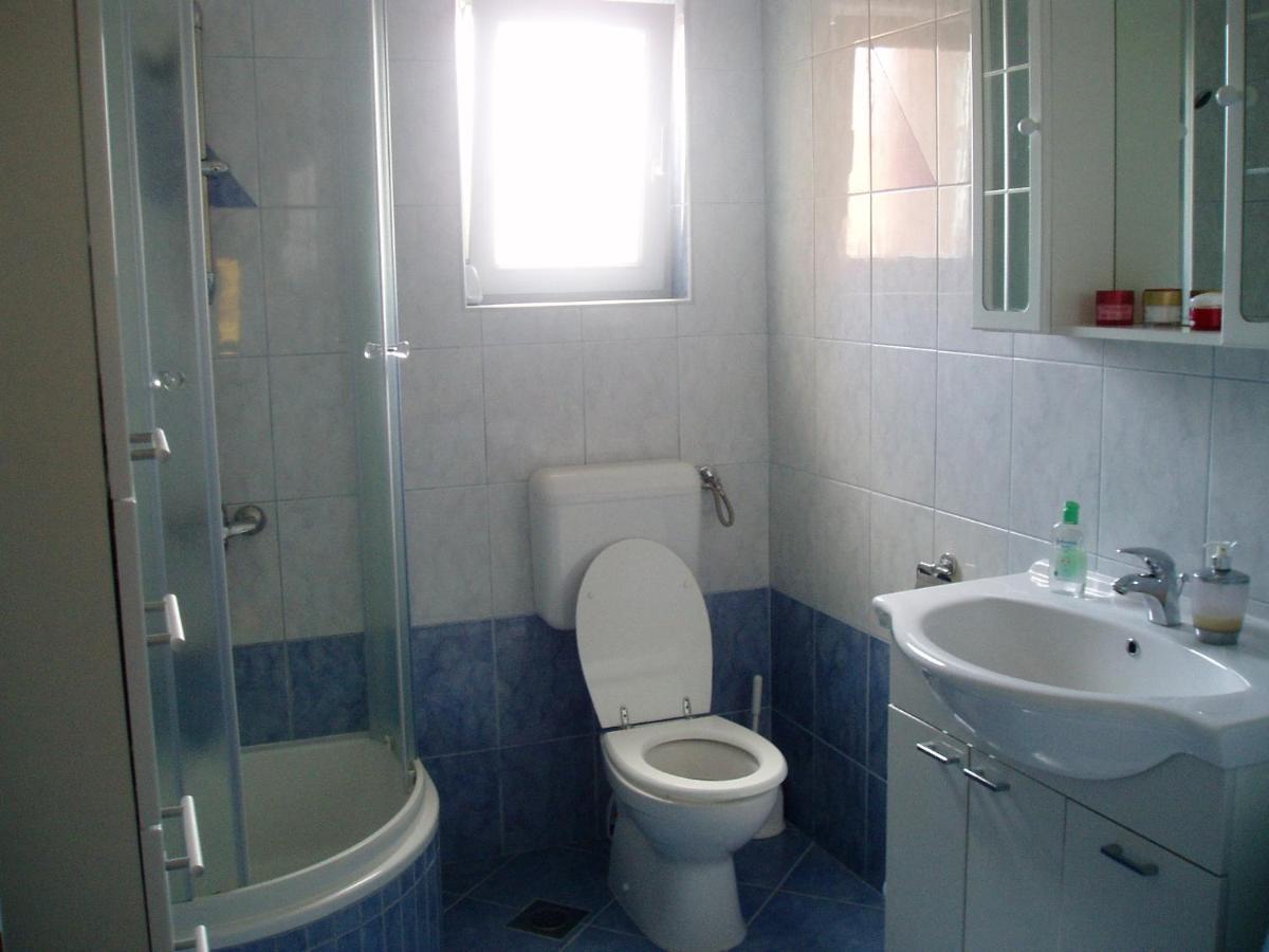 Apartment Nila 萨利 外观 照片